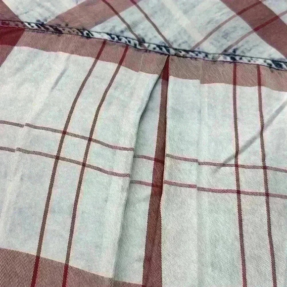 Billy T large Ltweight red white blue plaid w/roll tab sleeves item# 18 - Picture 7 of 8